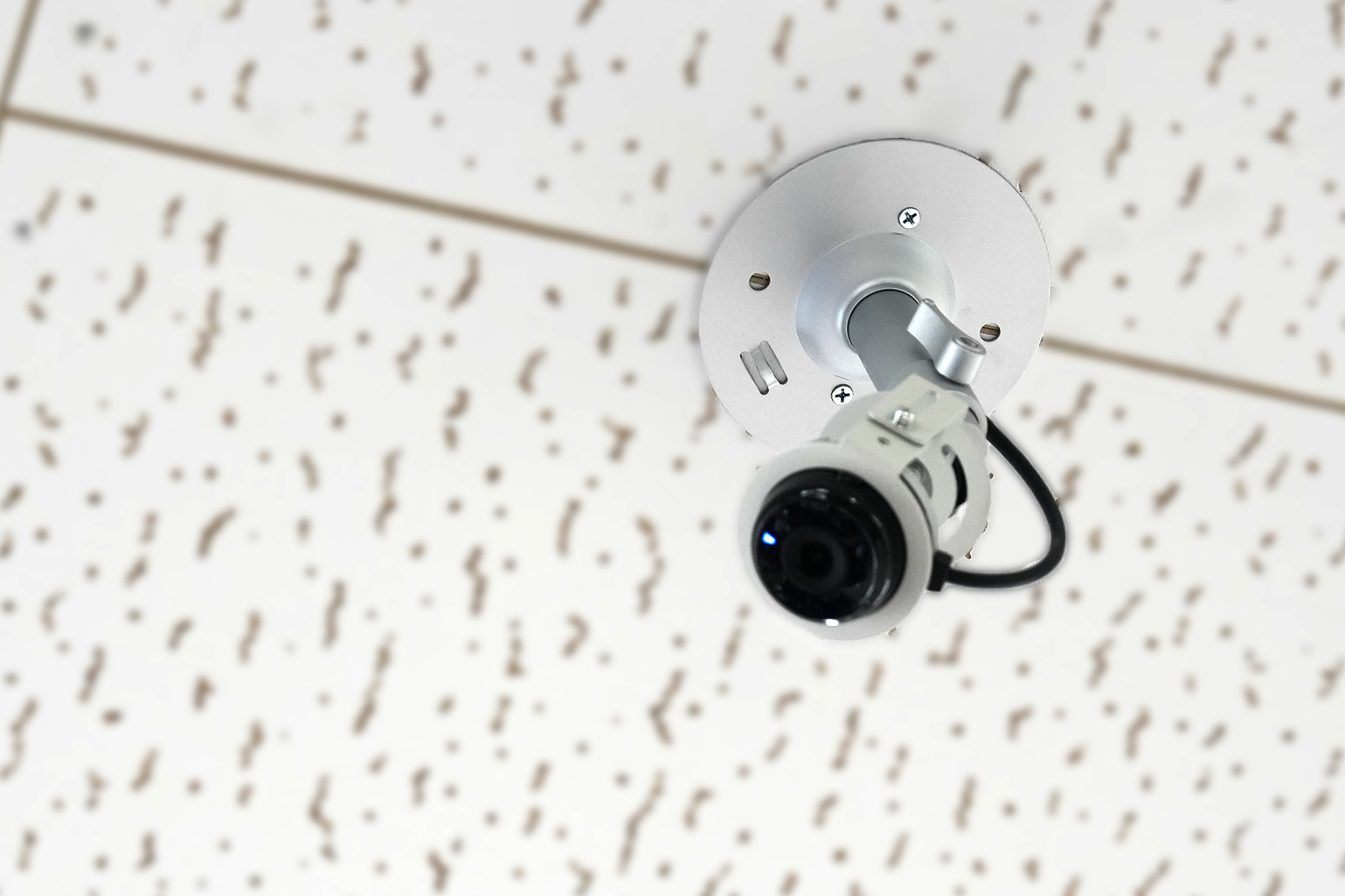 フルハイビジョン対応小型IPカメラ『HDIP-2500』